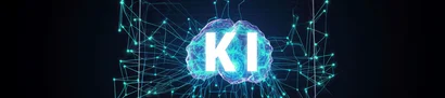Headerbild unitop-Add-on KI Basis | 1905 x 425 Pixel Visualisierung künstlicher Intelligenz: leuchtendes KI-Hirn im Laptop auf dunklem Hintergrund