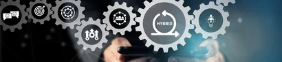 Zahnräder symbolisieren Aspekte im hybriden Projektmanagement